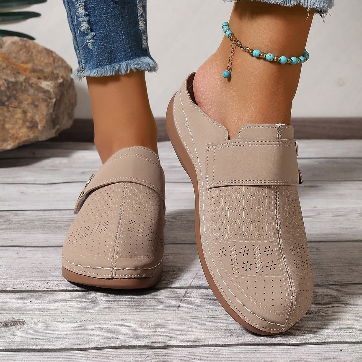 🏆 Confort toute la journée 👣 Mocassins compensés en cuir – faciles à enfiler et confortables ⏳ 𝐃𝐄𝐑𝐍𝐈𝐄𝐑 𝐉𝐎𝐔𝐑 : −𝟖𝟎 %
